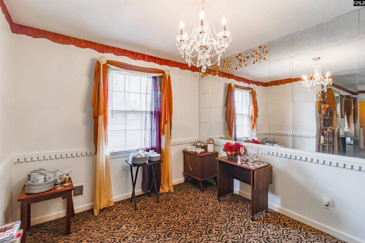 1909 Dominion Drive Photo 9