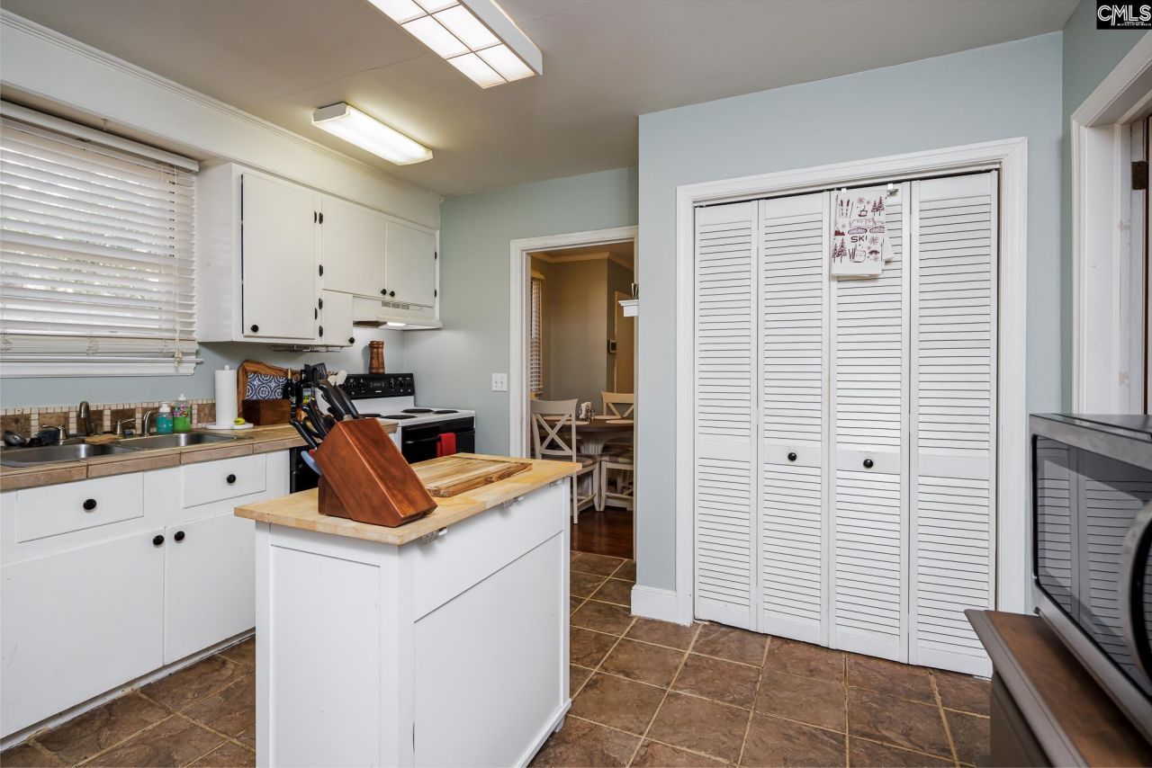 3963 Live Oak Street  Photo 11