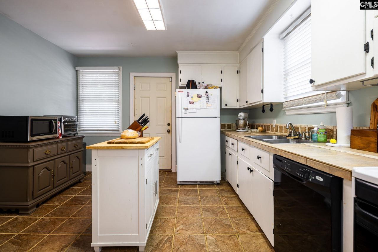 3963 Live Oak Street  Photo 7