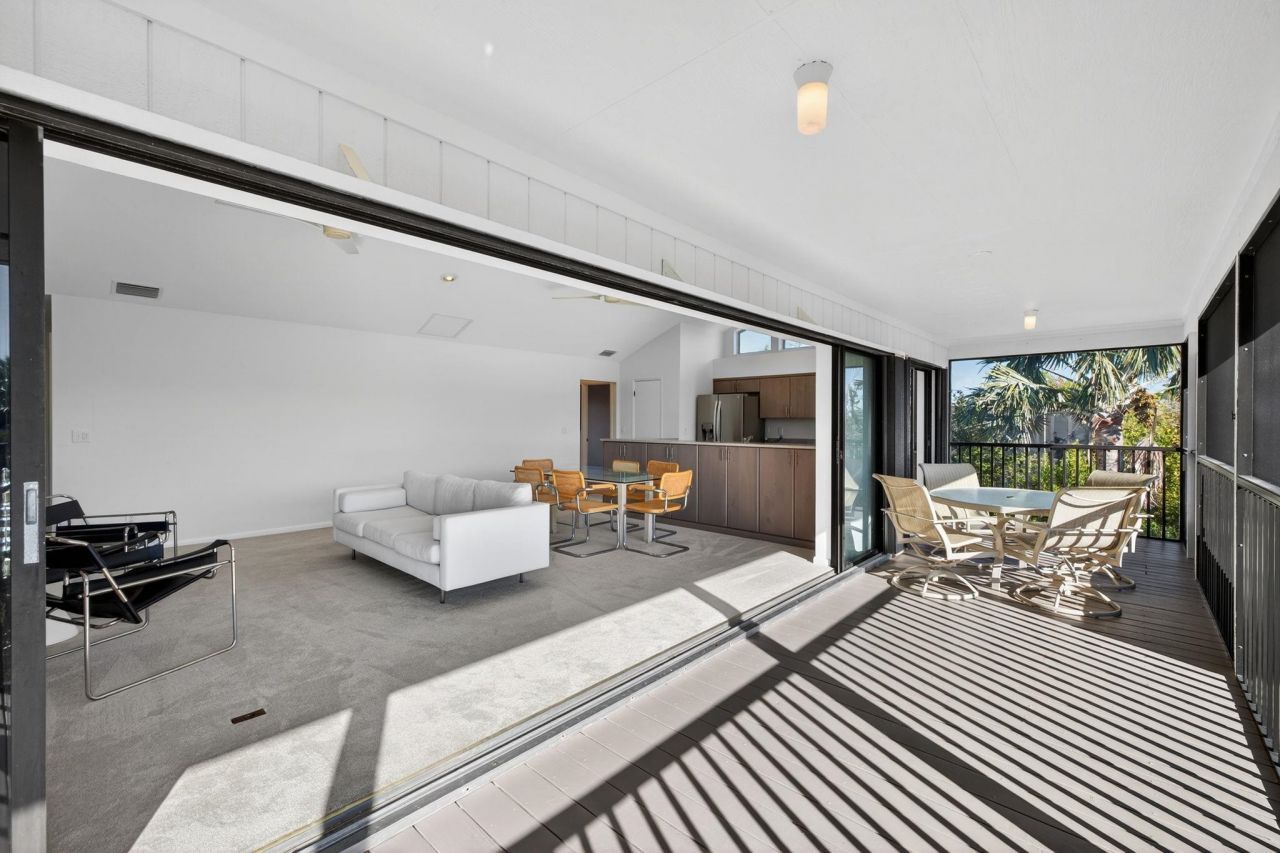 4562 Bowen Bayou Rd, Sanibel, FL 33957 Photo