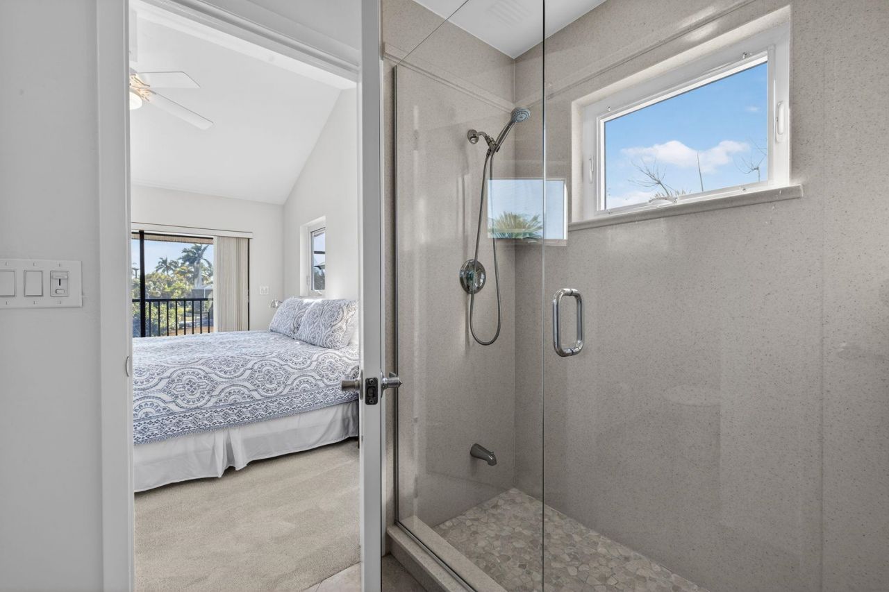 4562 Bowen Bayou Rd, Sanibel, FL 33957 Photo