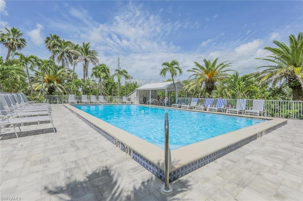 2030 Gulf Beach Villas, Captiva, FL 33924 Photo