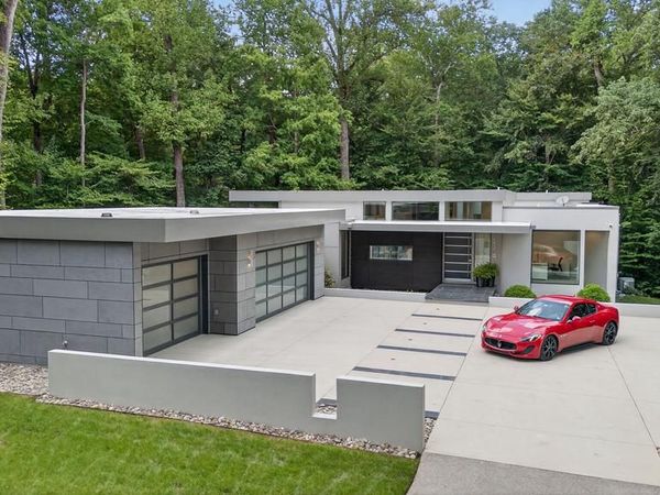 132 JEFFERSON HUNDRED , WILLIAMSBURG, VA 23185