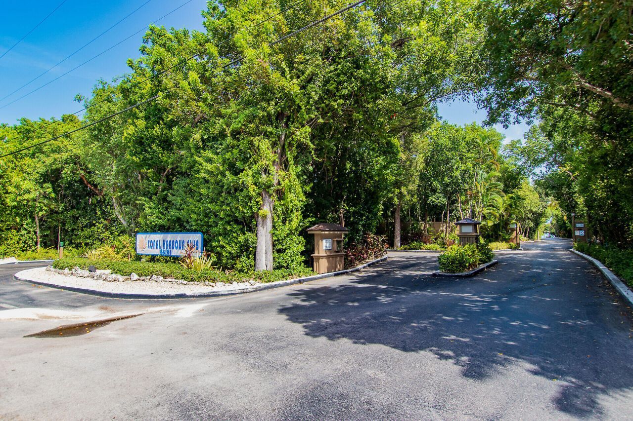 88181 Old Highway, Unit F24, Islamorada, FL 33036 Photo