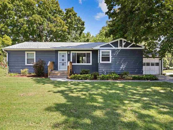 1850 Muscatine Ave, Iowa City, IA 52240