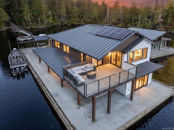 0 Hoiss Pt, Gold River, BC 000 000