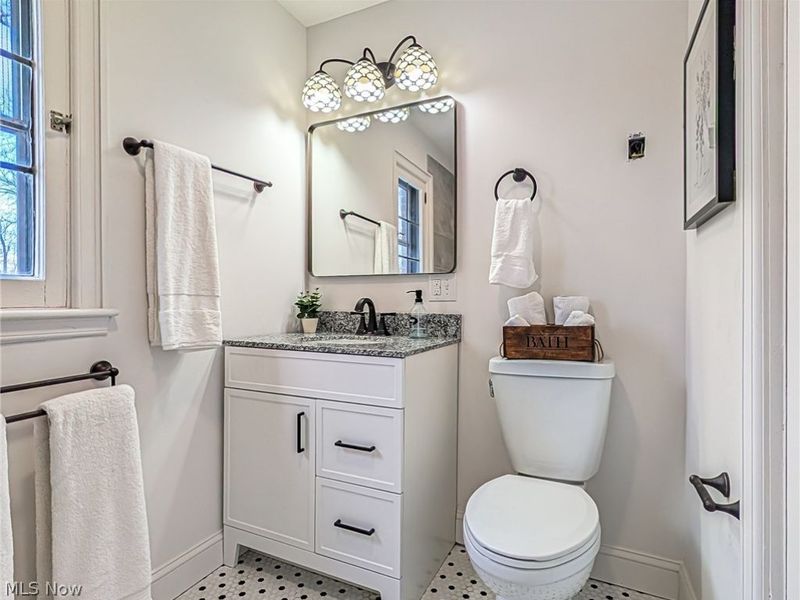 931 Amelia Avenue , Akron, OH 44302 Photo 36