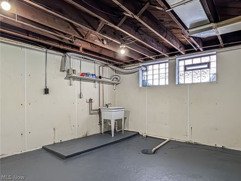 931 Amelia Avenue , Akron, OH 44302 Photo 39