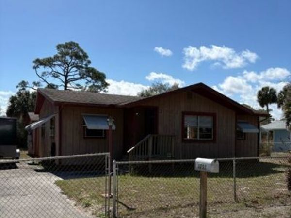 3755 Main Street, Sebastian, FL 32976