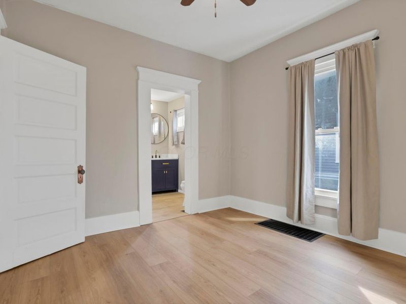 49 E Channel Street , Newark, OH 43055 Photo 14