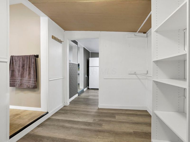 49 E Channel Street , Newark, OH 43055 Photo 17