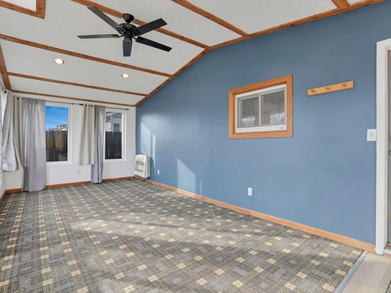 49 E Channel Street , Newark, OH 43055 Photo 37