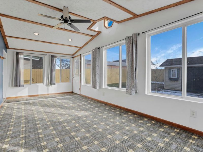 49 E Channel Street , Newark, OH 43055 Photo 39