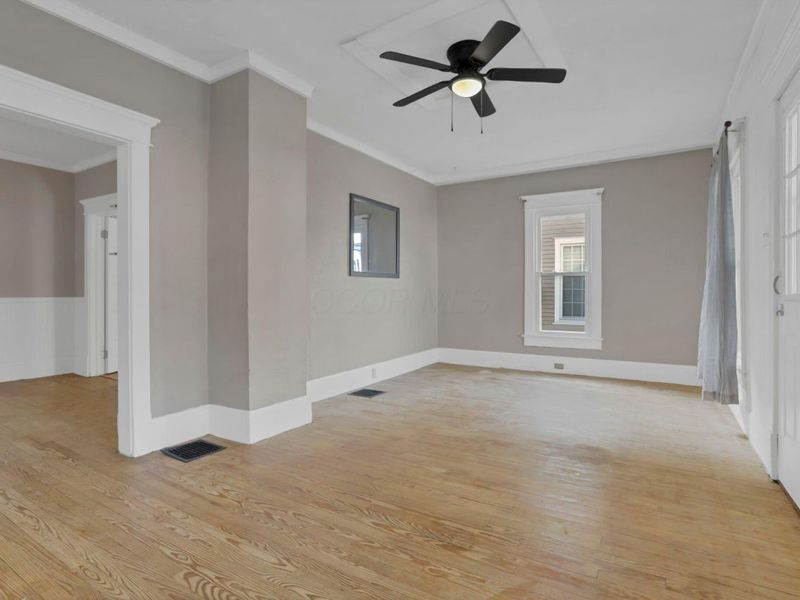 49 E Channel Street , Newark, OH 43055 Photo 9