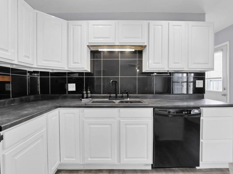 231 Fieldpoint Road , Heath, OH 43056 Photo 15