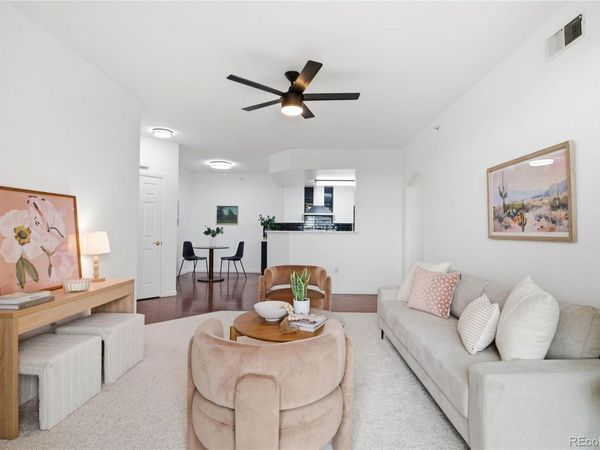 7440 S Blackhawk Street, Unit 204, Englewood, CO 80112