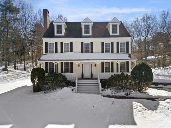 7 Hickory Lane, Ipswich, MA 01938