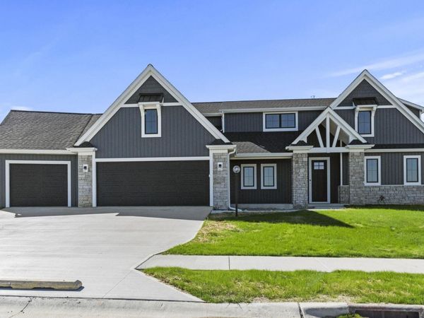 12333 Blue Jay Trail, Fort Wayne, IN 46814