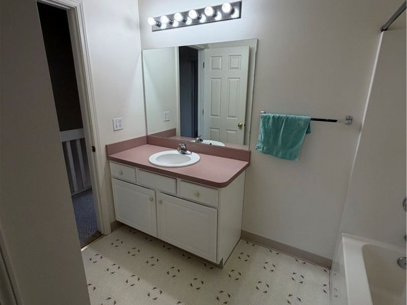 1360 Meadow Run , Copley, OH 44321 Photo 11