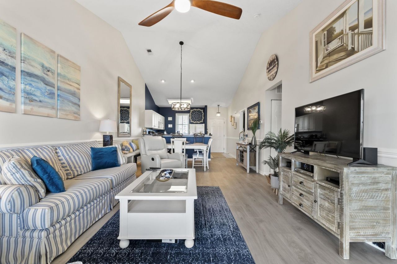 901 West Port Dr.  Photo 16