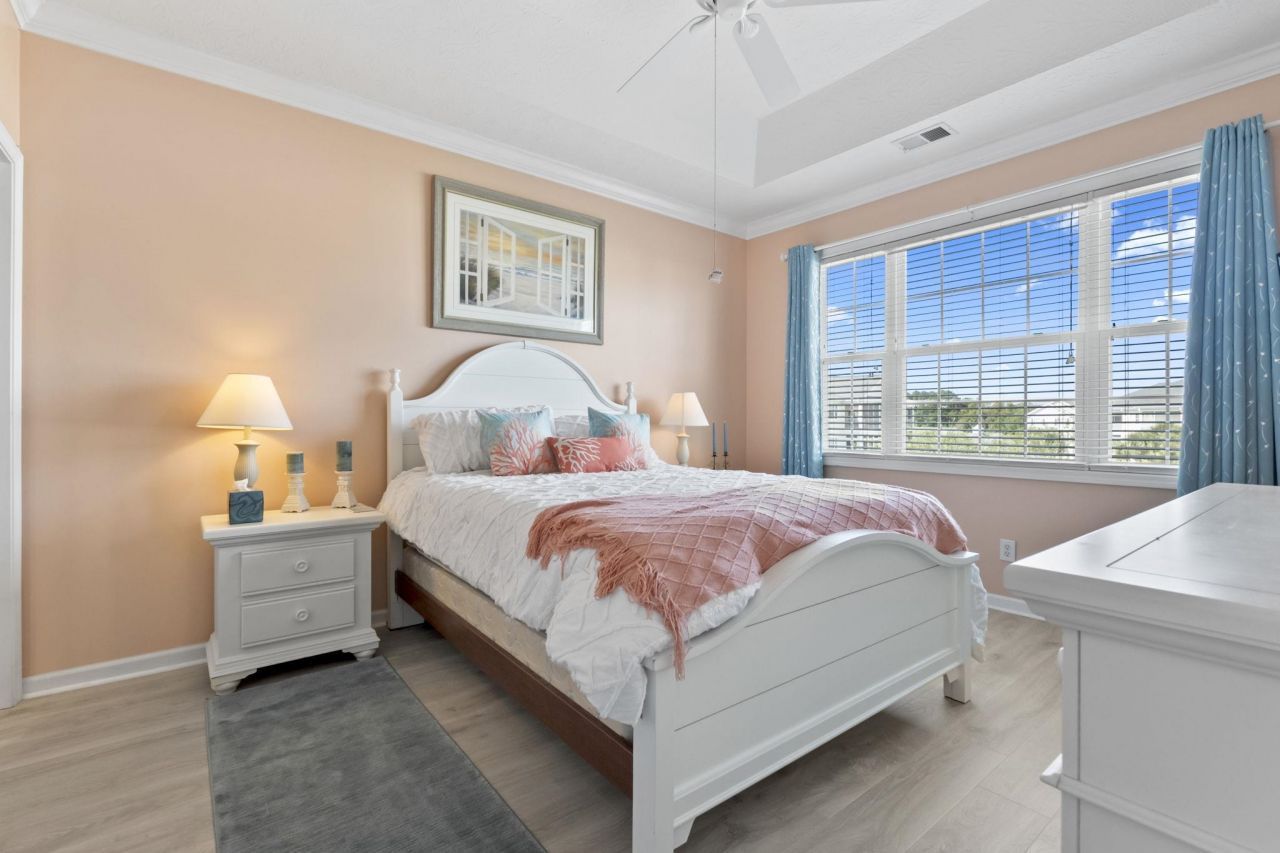 901 West Port Dr.  Photo 22