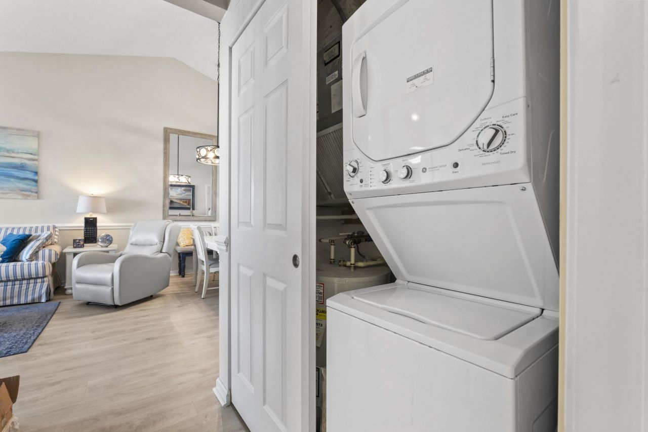 901 West Port Dr.  Photo 33