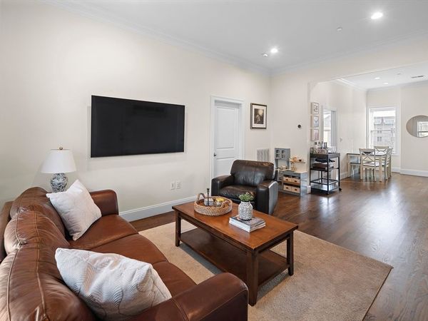 9-11 Ellwood St, Unit 4, Boston, MA 02129