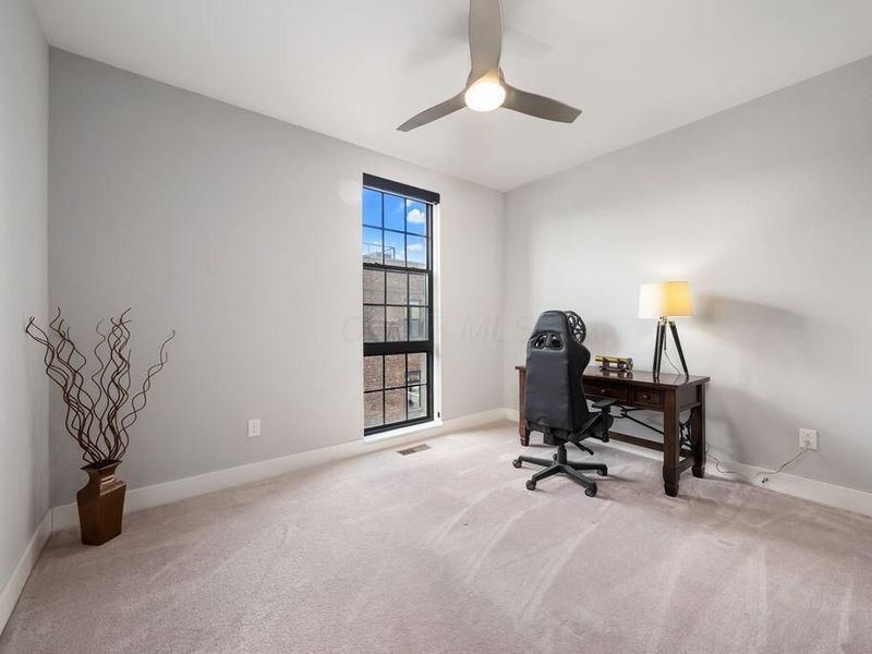 281 Neruda Avenue, Columbus, OH 43215 Photo 19