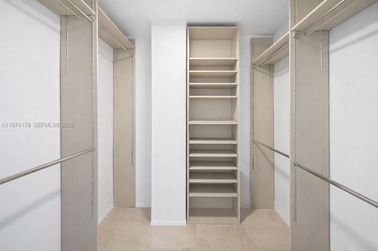 4925 Collins Ave , Unit 8G, Miami Beach, FL 33140 Photo