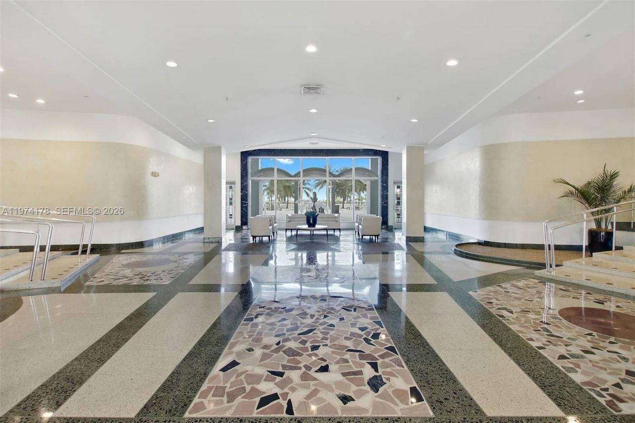 4925 Collins Ave , Unit 8G, Miami Beach, FL 33140 Photo