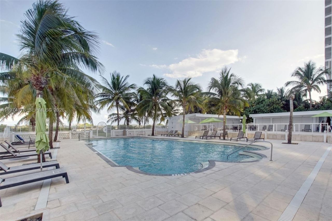 4925 Collins Ave , Unit 8G, Miami Beach, FL 33140 Photo