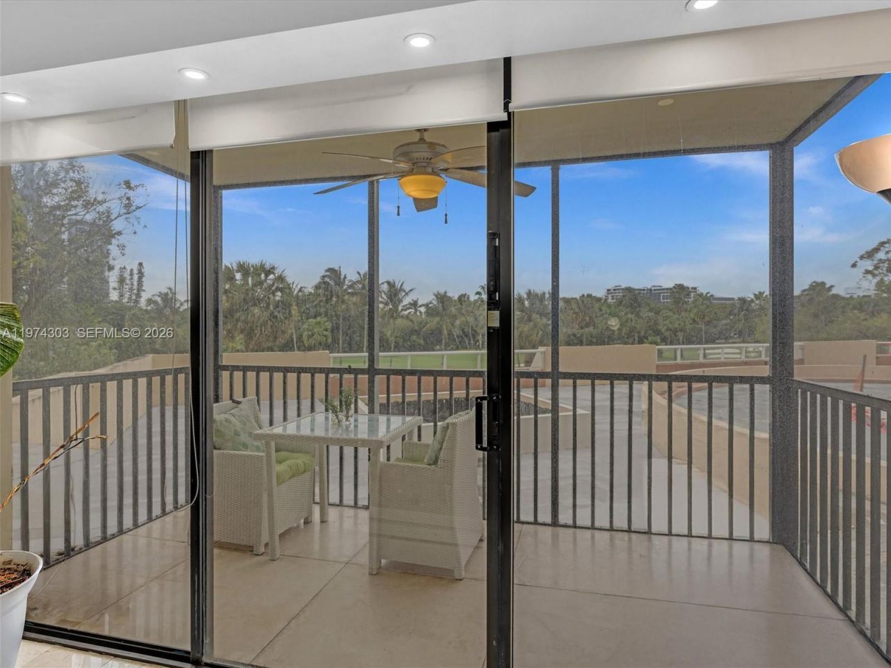 20335 W Country Club Dr, Unit 310, Aventura, FL 33180 Photo