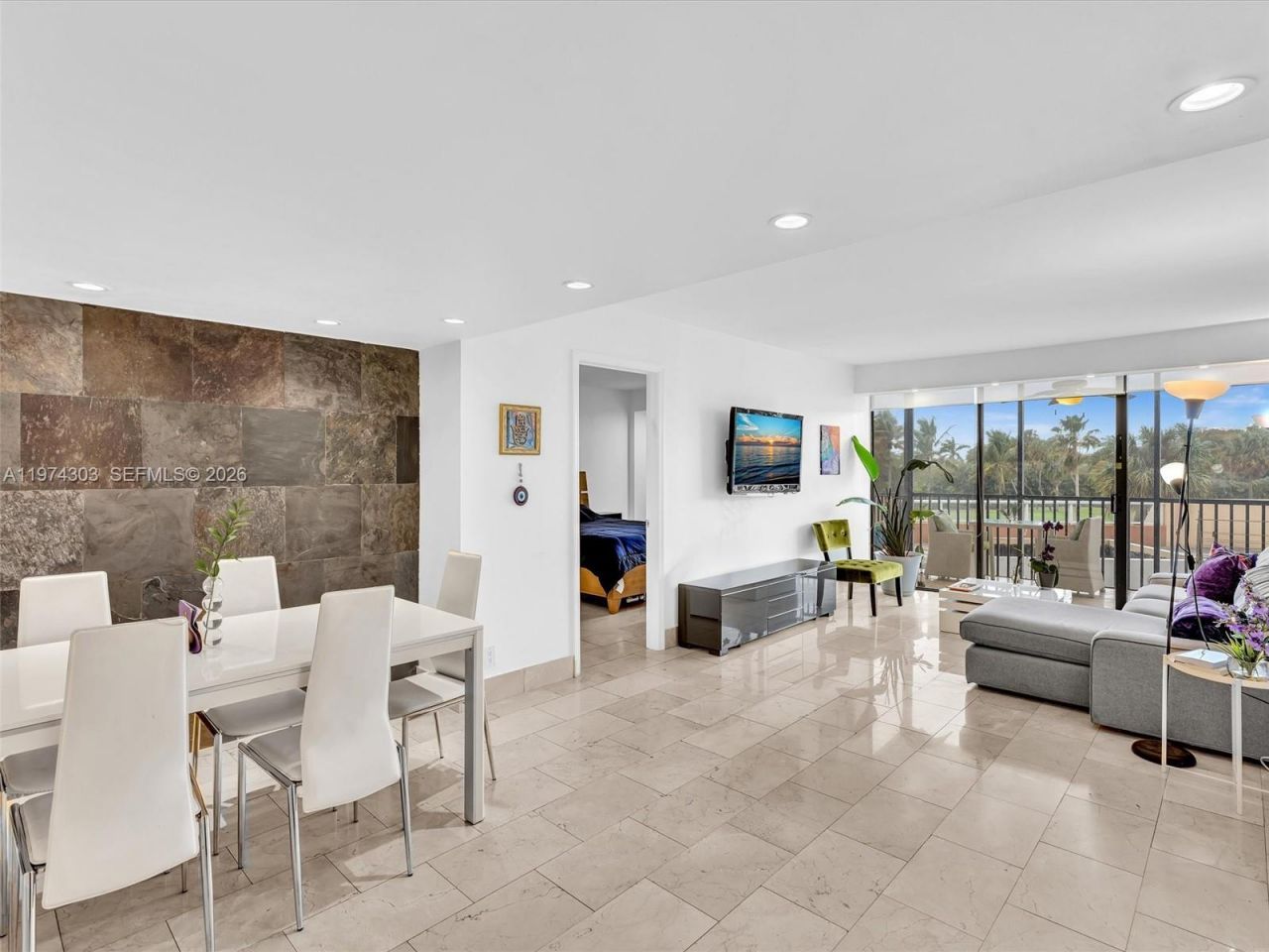 20335 W Country Club Dr, Unit 310, Aventura, FL 33180 Photo