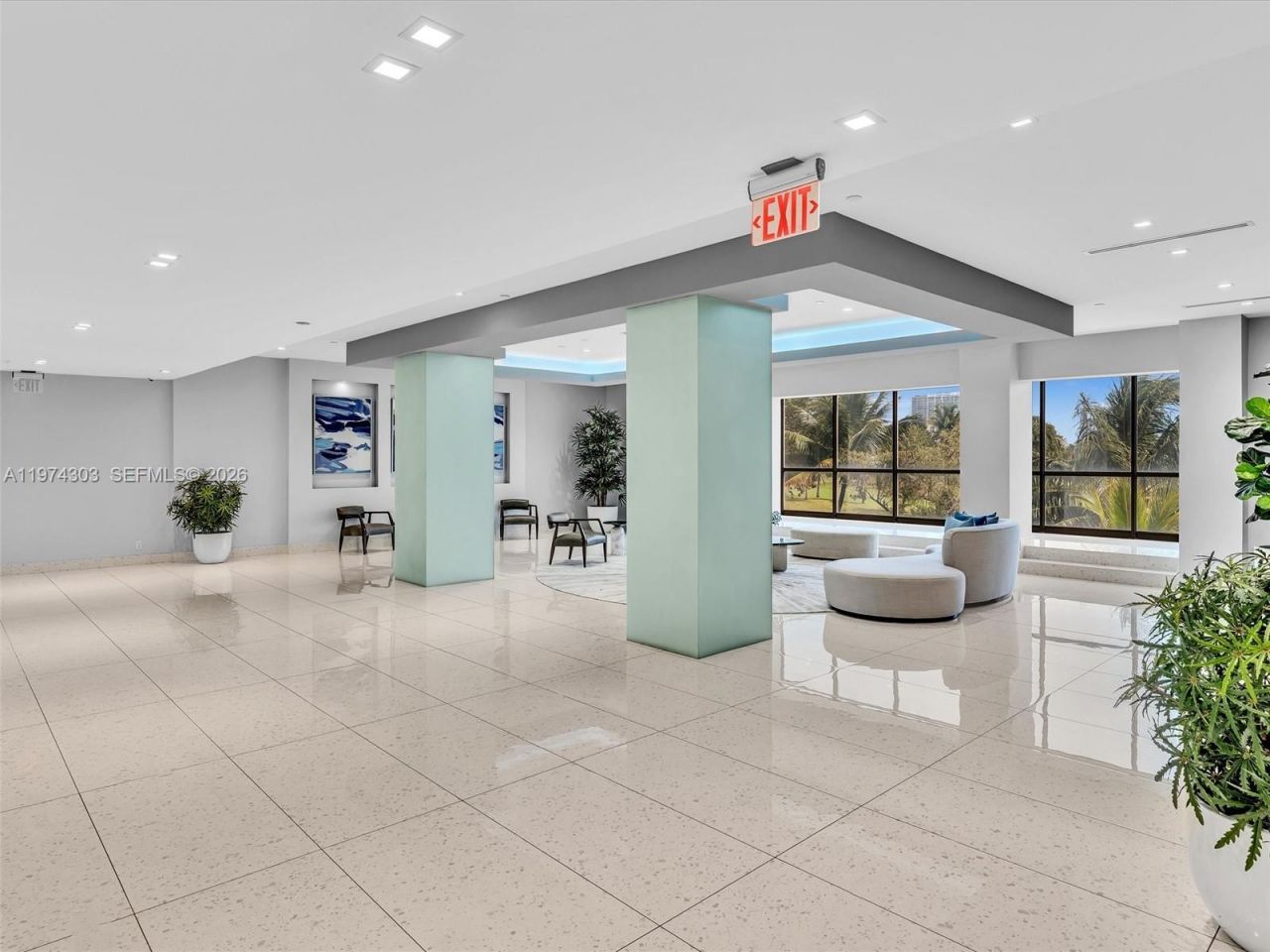 20335 W Country Club Dr, Unit 310, Aventura, FL 33180 Photo