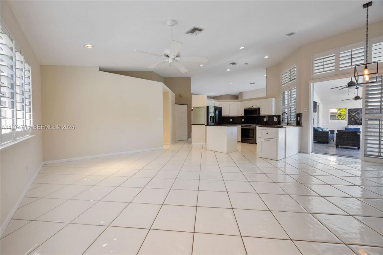 805 Bayside Ln, Weston, FL 33326 Photo