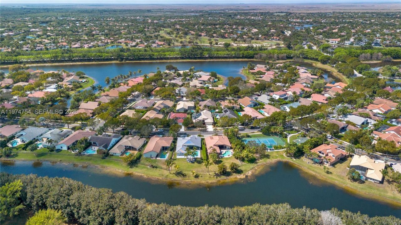 805 Bayside Ln, Weston, FL 33326 Photo