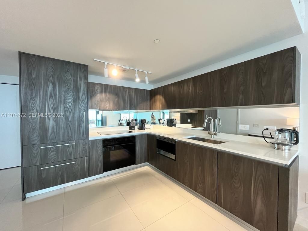 3131 NE 7th Ave , Unit 3003, Miami, FL 33137 Photo