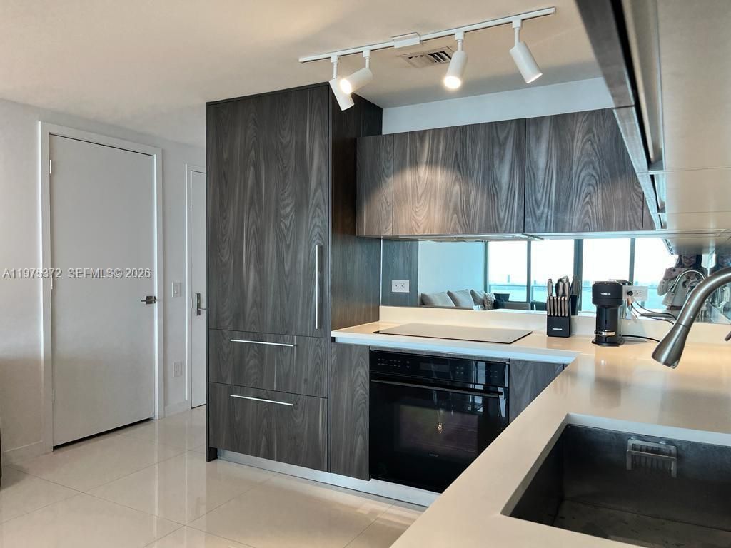 3131 NE 7th Ave , Unit 3003, Miami, FL 33137 Photo