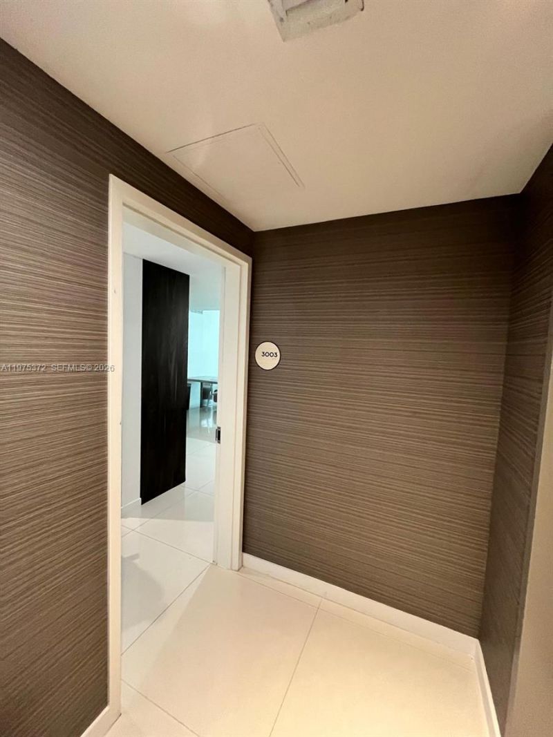 3131 NE 7th Ave , Unit 3003, Miami, FL 33137 Photo