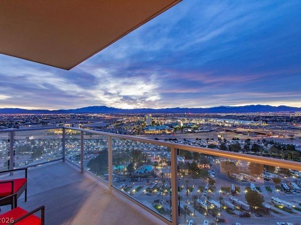 8255 Las Vegas Boulevard , Unit 2002, Las Vegas, NV 89123