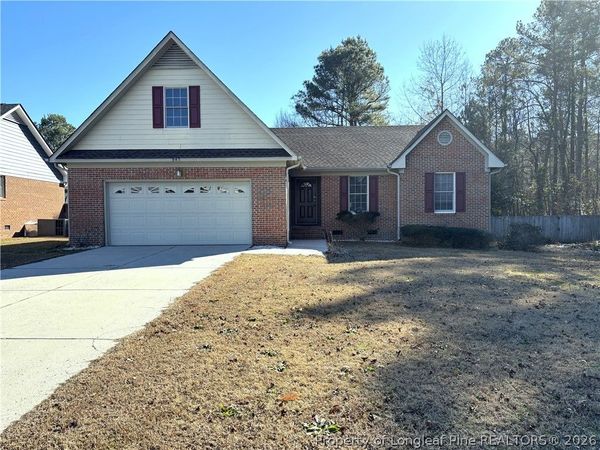 543 Killeen Road , Fayetteville, NC 28303