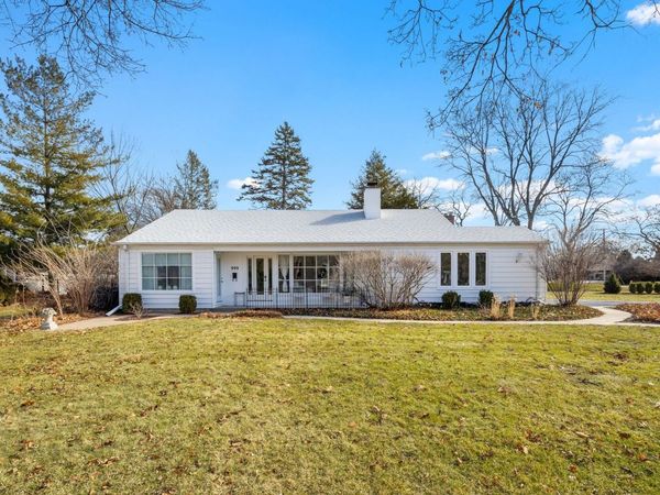 999 Sunset Road , Geneva, IL 60134