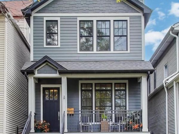 1820 W Farragut Avenue , Chicago, IL 60640