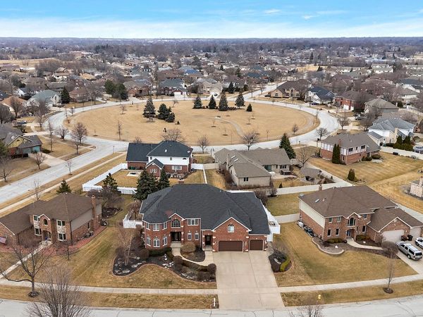 7832 Joliet Drive S, Tinley Park, IL 60477