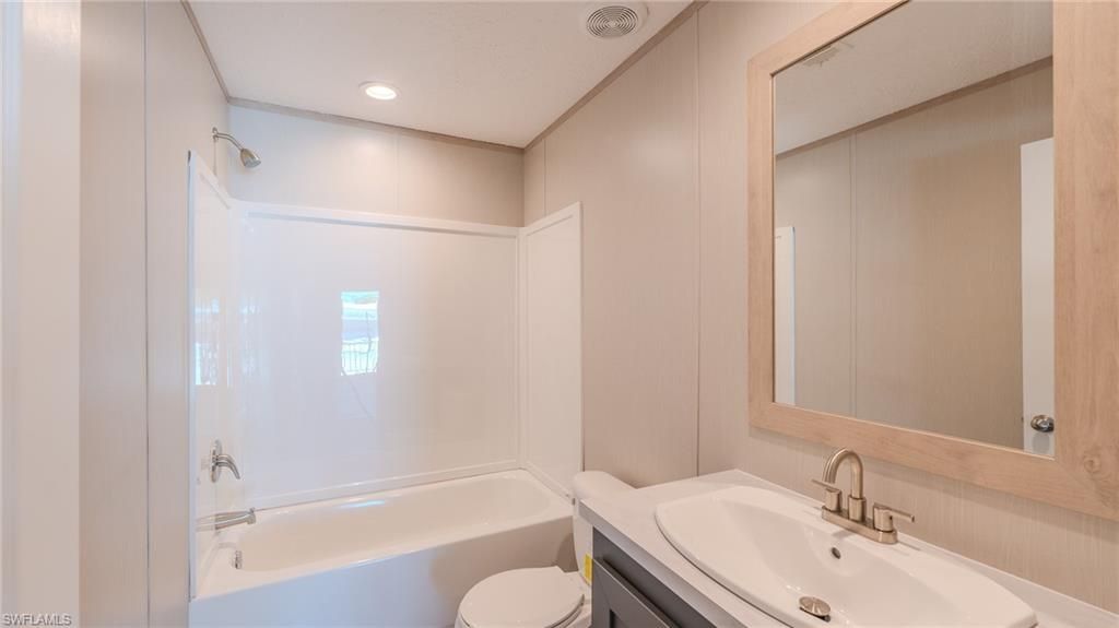 16050 Tierra Plz, Fort Myers, FL 33908 Photo