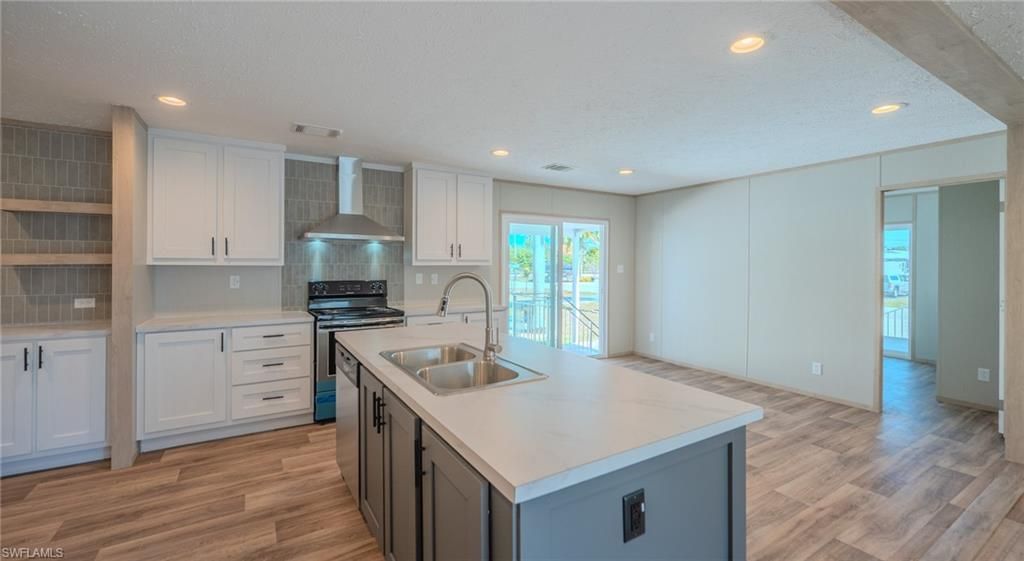 16050 Tierra Plz, Fort Myers, FL 33908 Photo