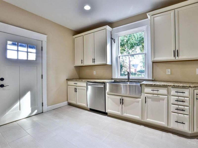 6218 Kennedy Avenue, Cincinnati, OH 45213 Photo 69