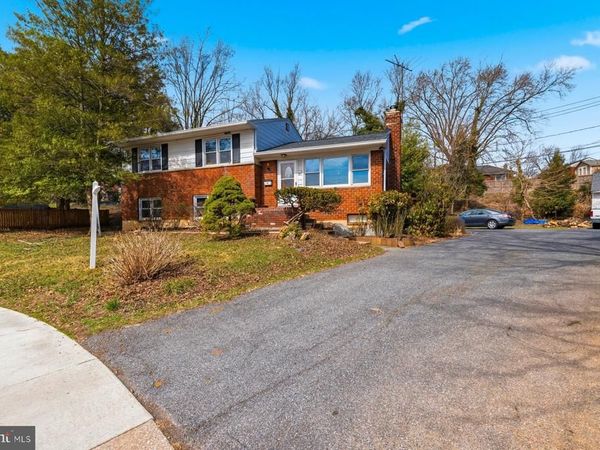 802 SHAW COURT, TOWSON, MD 21286