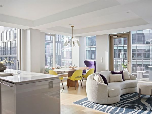 133 Seaport Boulevard, Unit 2101, Boston, MA 02210