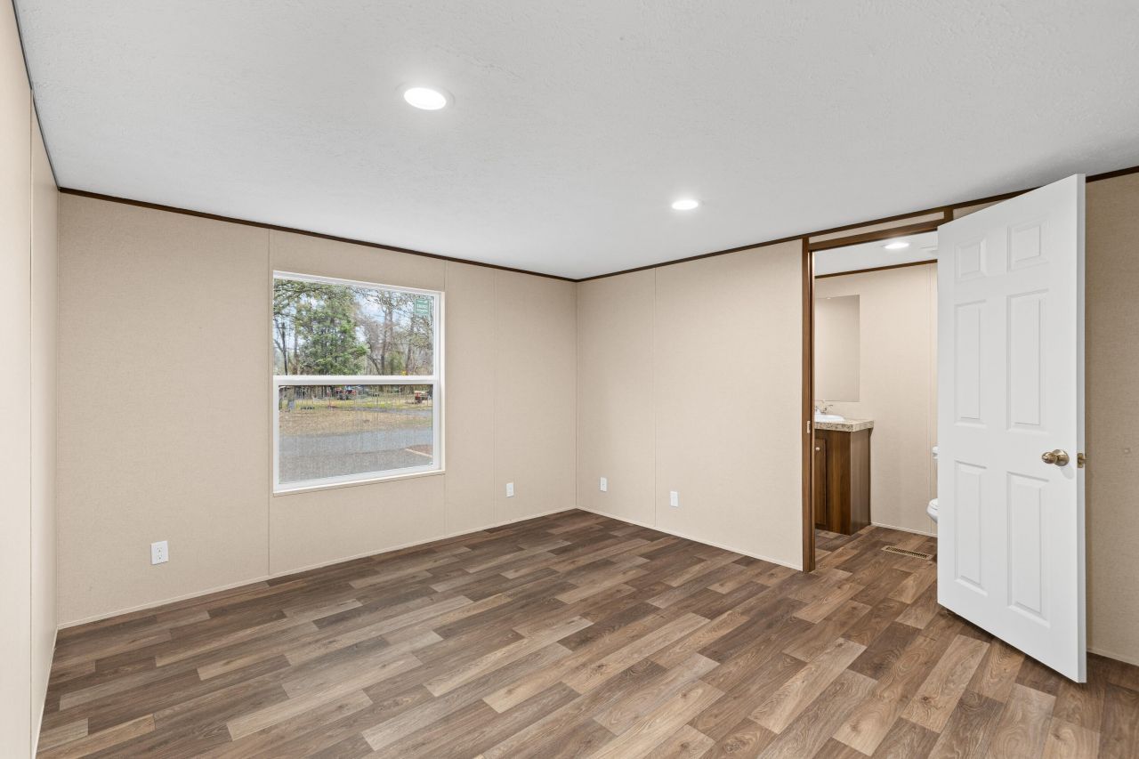 115 Whippoorwill Drive Photo 11